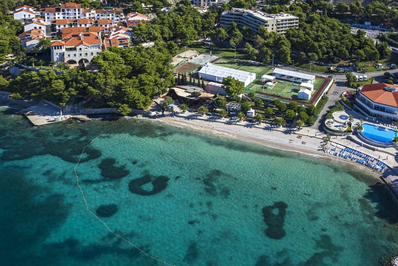 Apartman na plaži, Podstrana