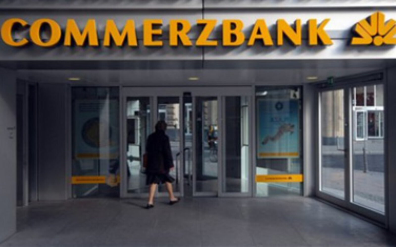 Commerzbank kupuje Dresdner Bank za 9,8 milijardi eura ...