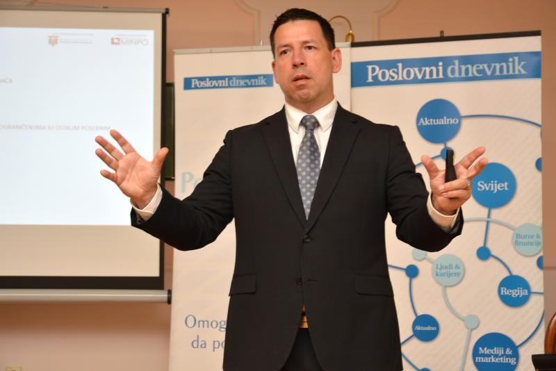 Predavač Simon Ferjuc, Foto: Pixsell