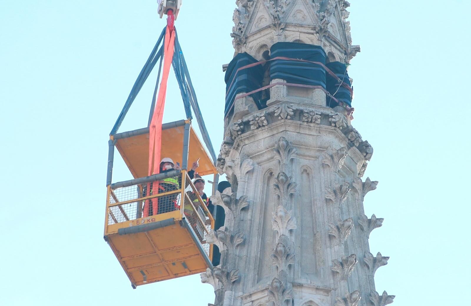 Zagreb: Posljednje provjere stručnjaka uoči skidanja sjevernog tornja katedrale