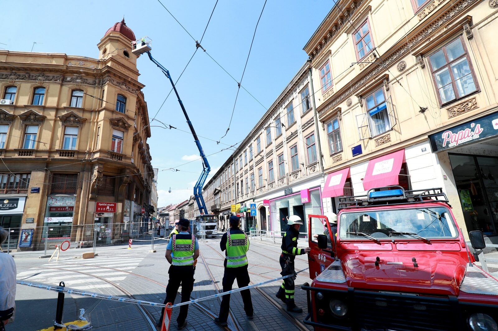 Kupola na križanju Frankopanske i Ilice nakon novog potresa zadobila veća oštećenja