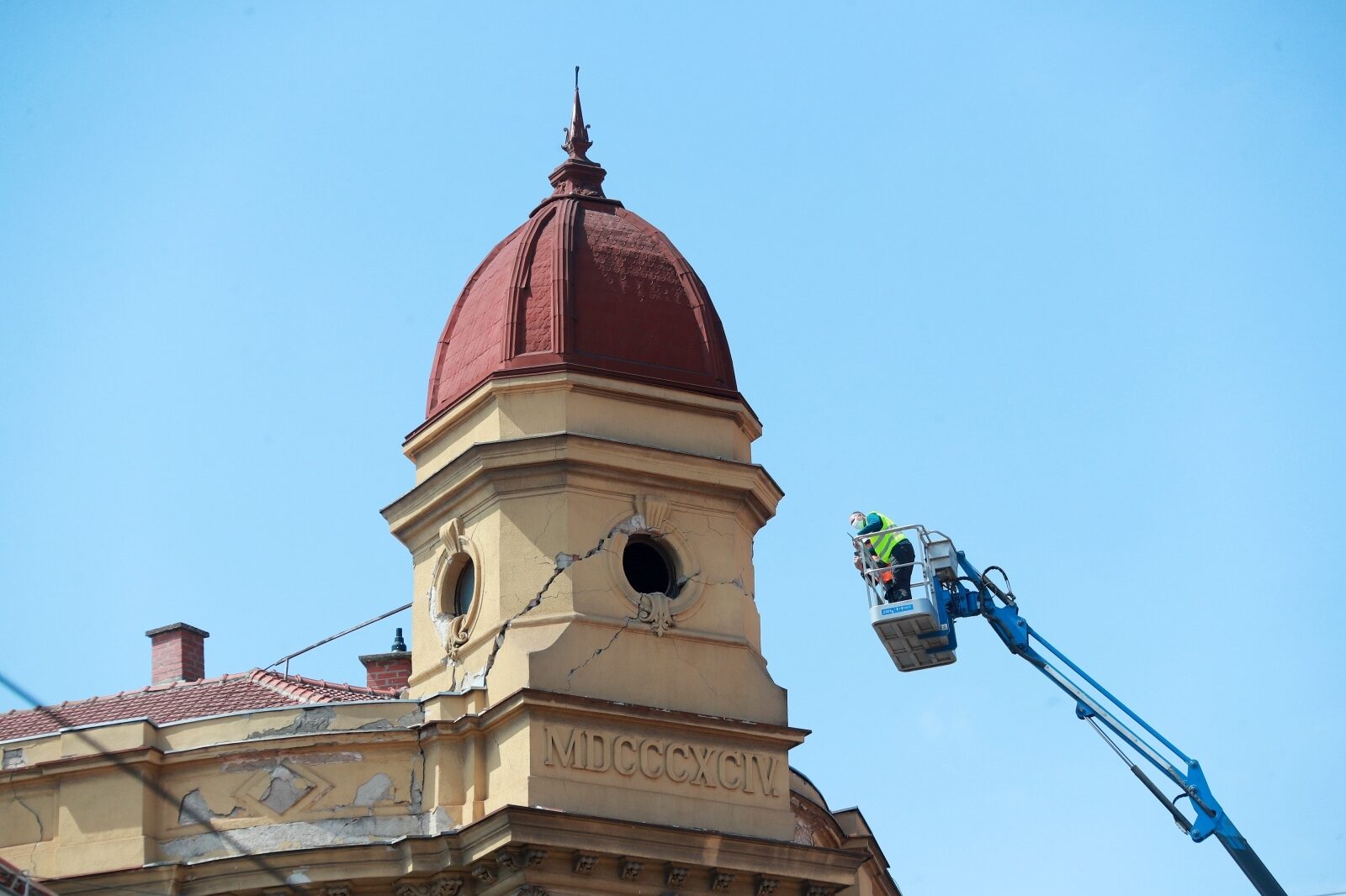 Kupola na križanju Frankopanske i Ilice nakon novog potresa zadobila veća oštećenja