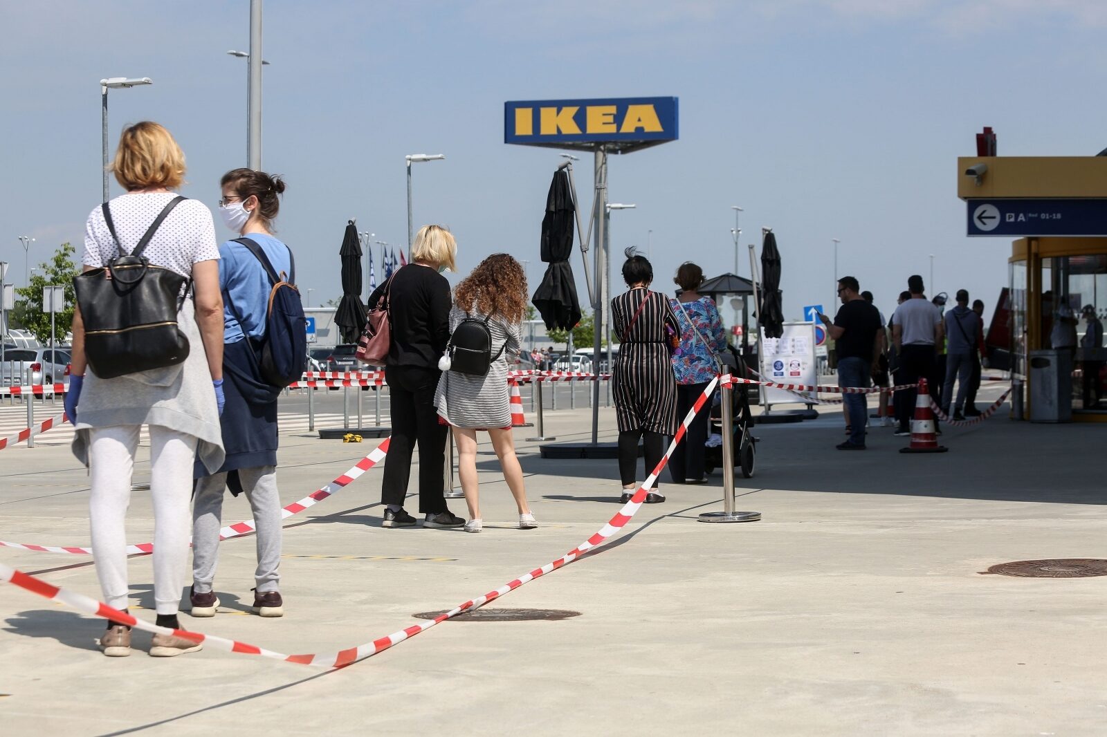 Zagreb: Ikea ponovno otvorila svoja vrata, čeka se u redu