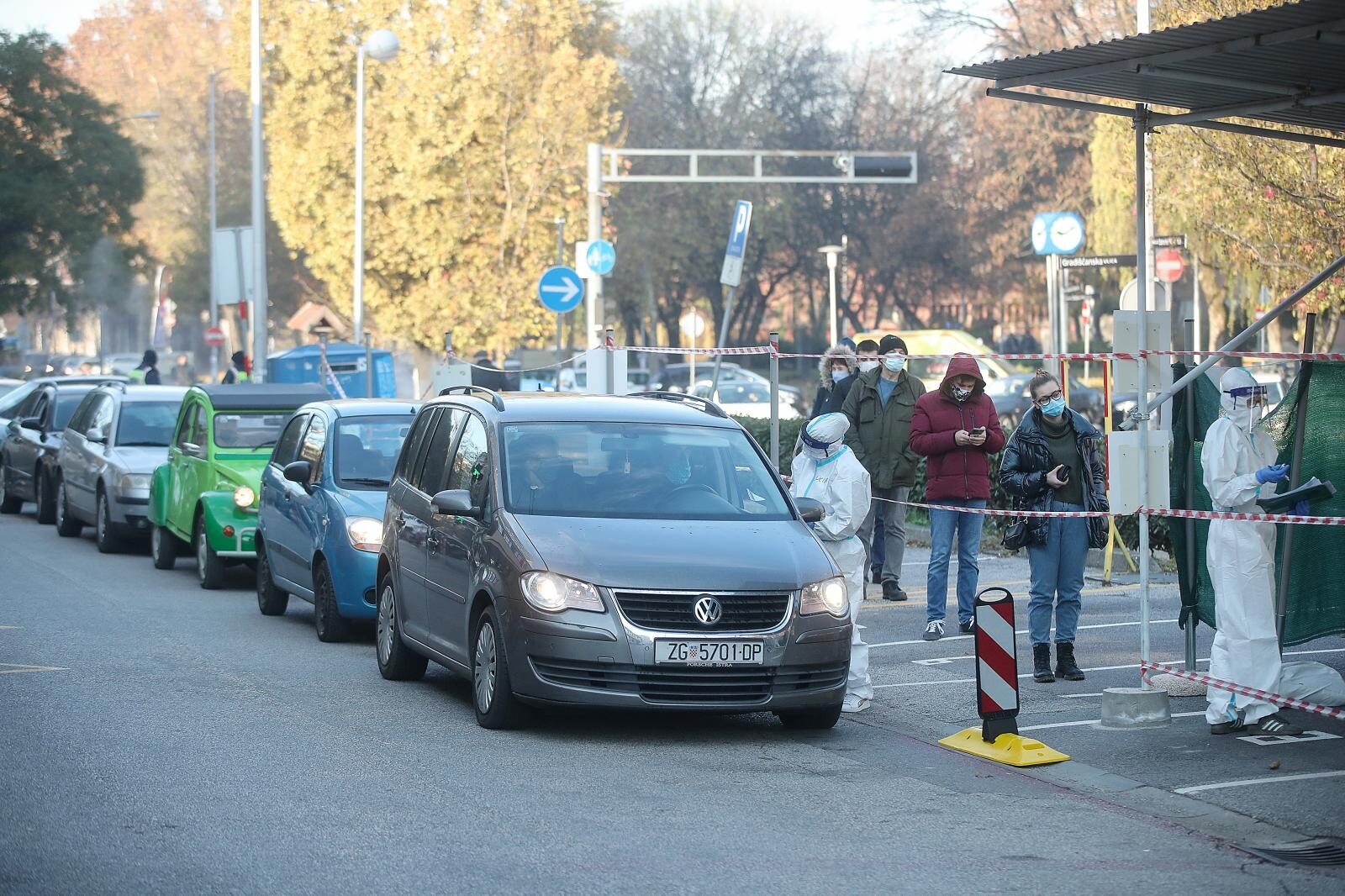 Na 12 lokacija u Zagrebu započelo testiranje na COVID-19 brzim testovima