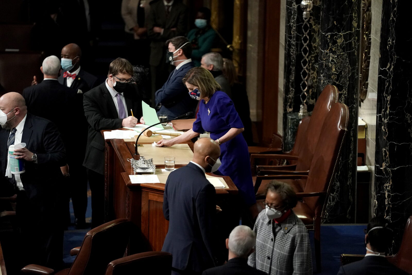 Joint session to certify the 2020 election results, in Washington