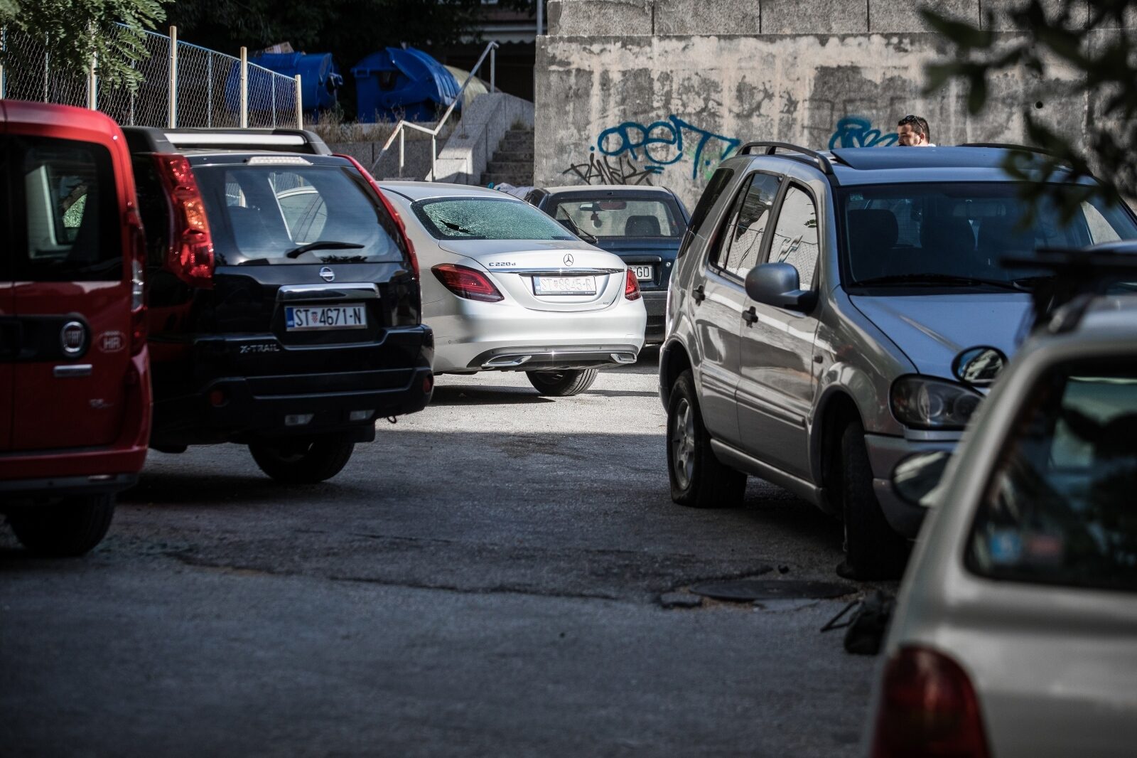 Bomba postavlena ispod automobila oštetila 6 vozila u Splitu