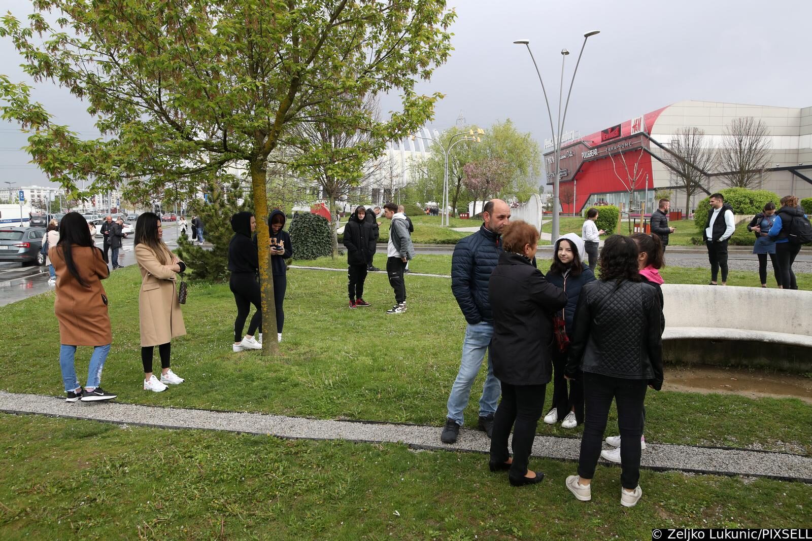 Zbog dojave o bombi evakuiran Arena centar