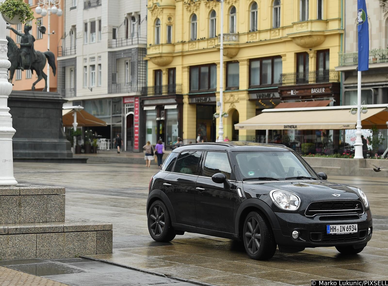 Zagreb: Turist iz Njemačke pratio navigaciju pa se našao nasred zagrebačkog Trga