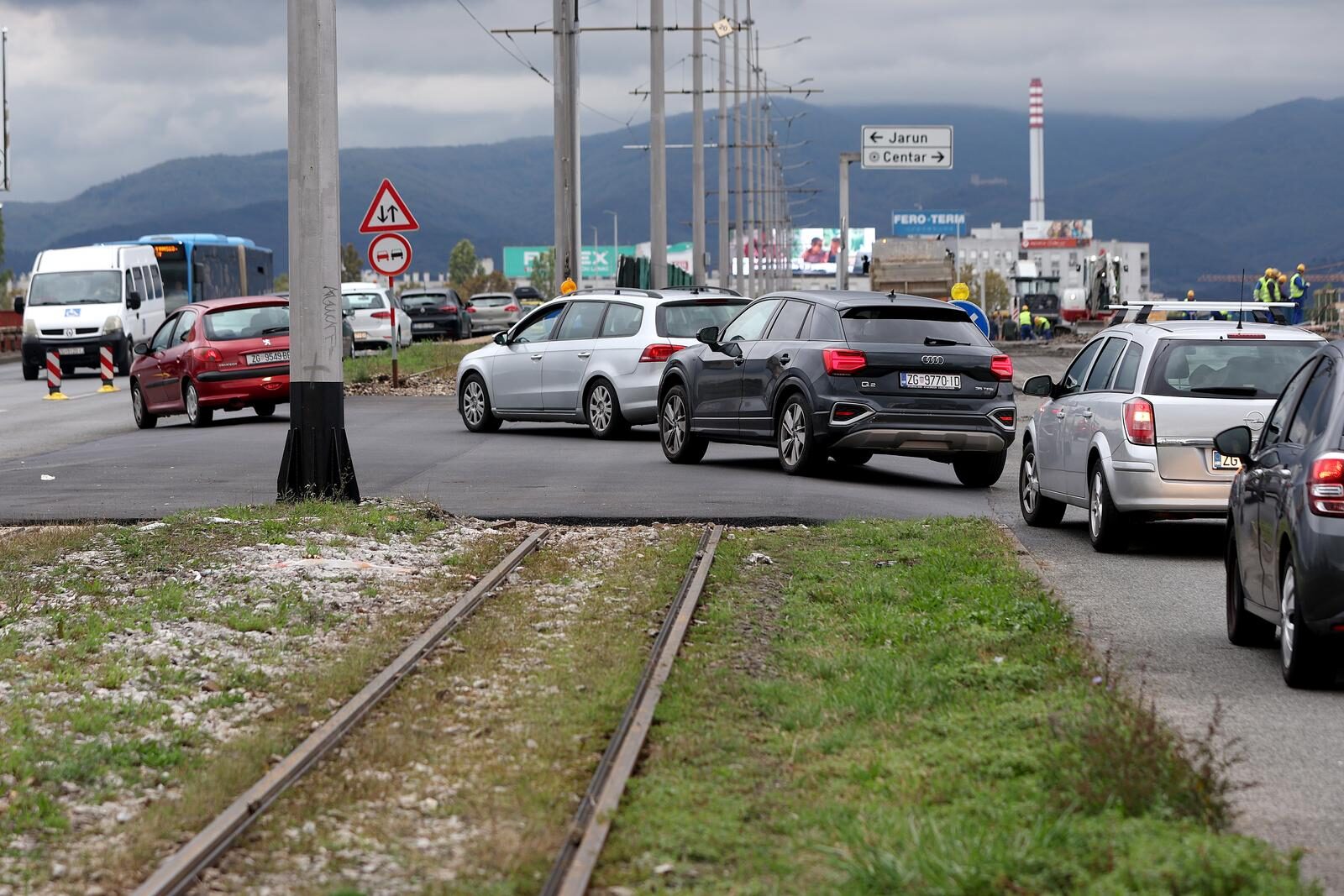 Zagreb: Zbog radova na Jadranskom mostu stvaraju se gužve na prometnicama