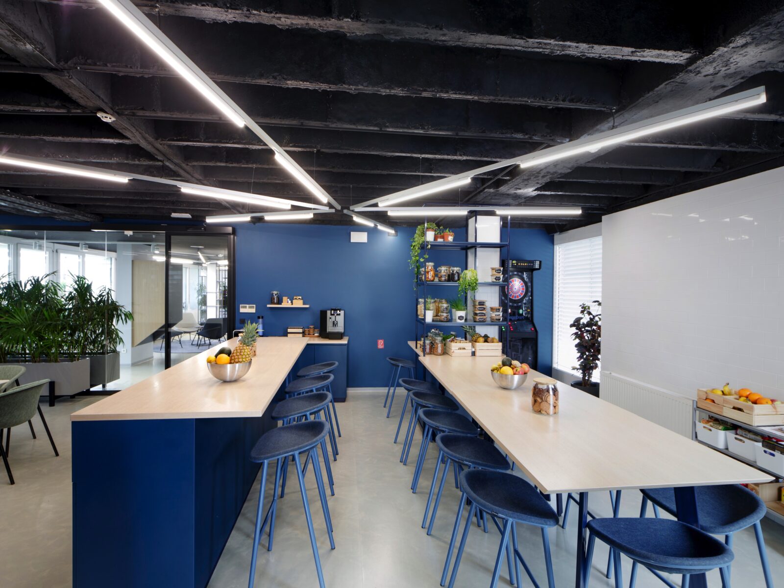 neos_office_kitchen