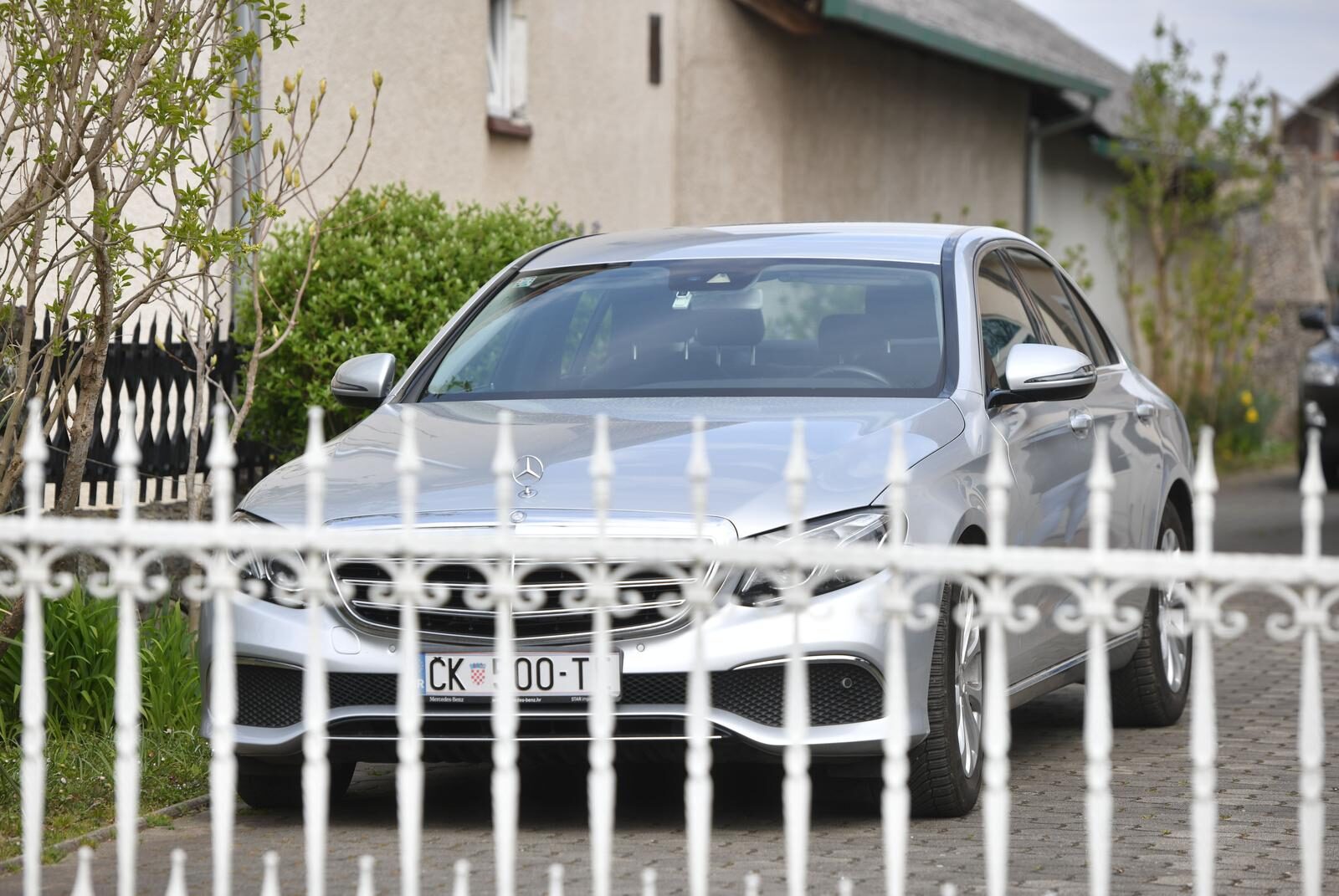 U Međimurju su u tijeku pretresi i uhićenja: Policija pred kućom Đure Horvata u Donjem Kraljevcu