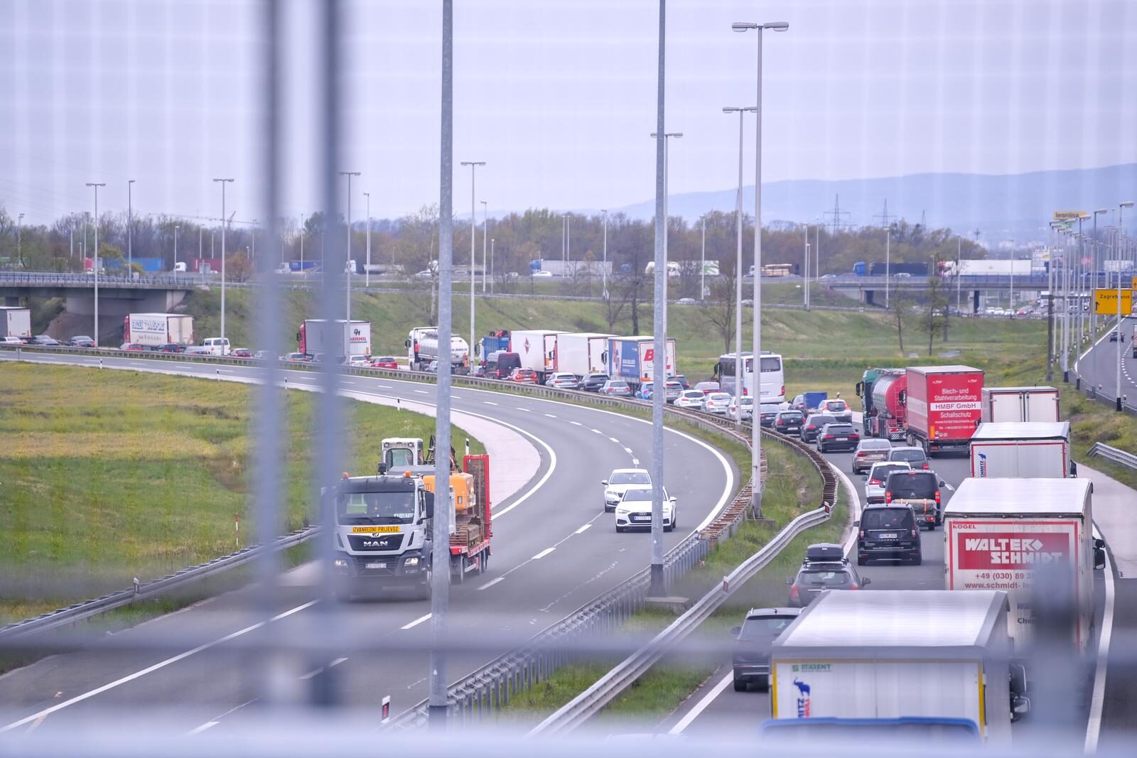 Počeli radovi na Zagrebačkoj obilaznici: Gužve na A3 kod Rugvice u smjeru Buzina