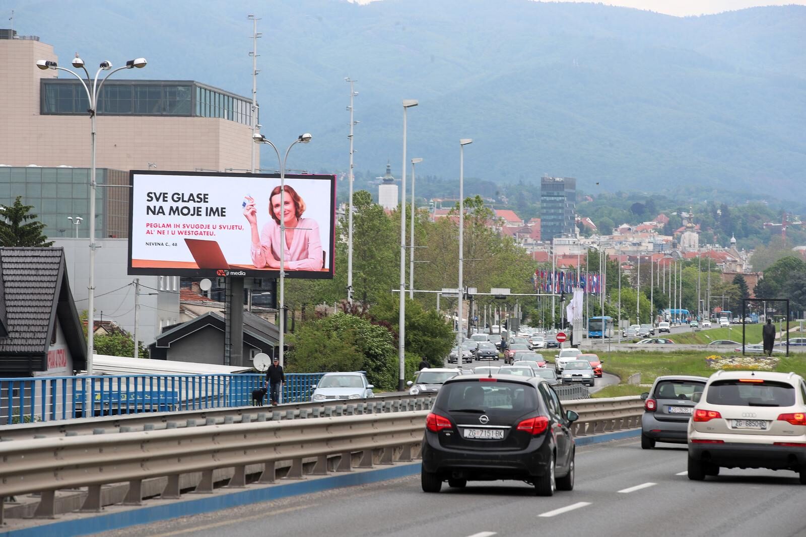 Zagreb: Odgovor na seksistički plakat najvećeg shopping centra u Hrvatskoj