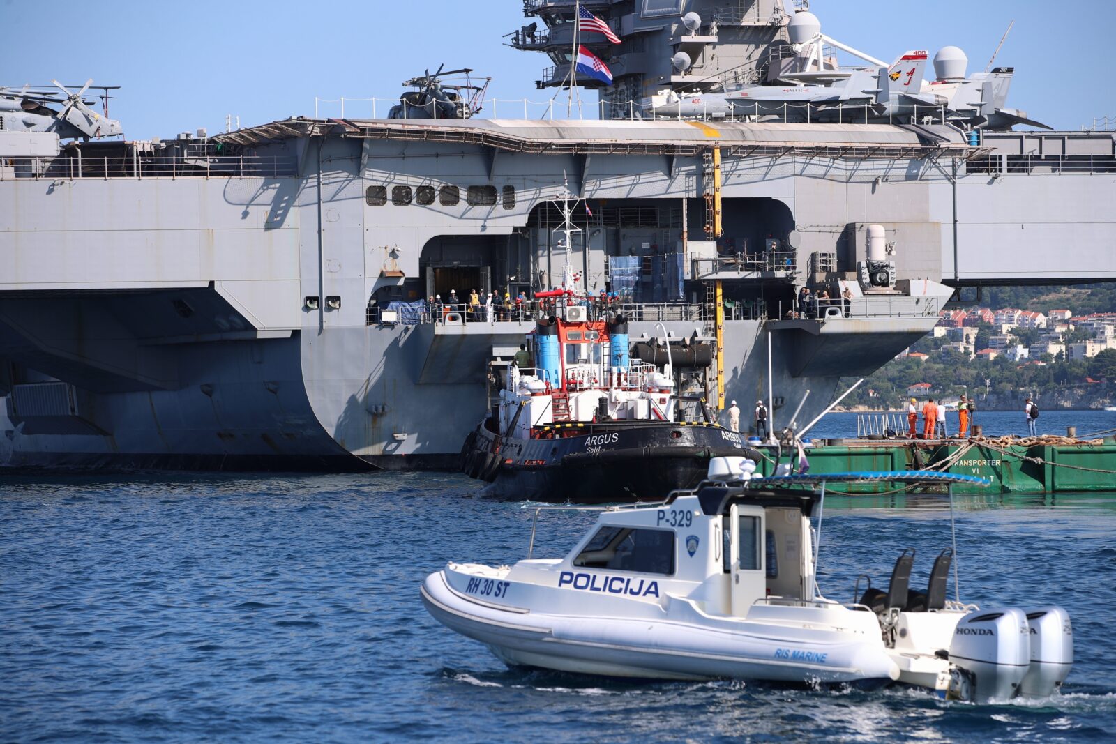 Američki nosač aviona USS Gerald R. Ford stigao je u Split