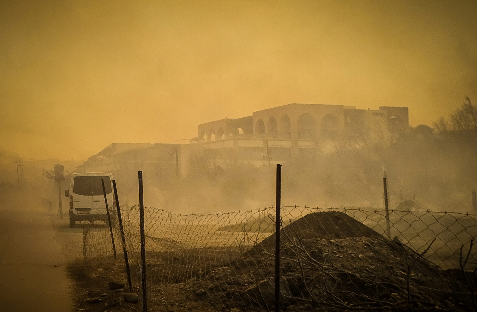 Wildfires burn forests on Greek island of Rhodes