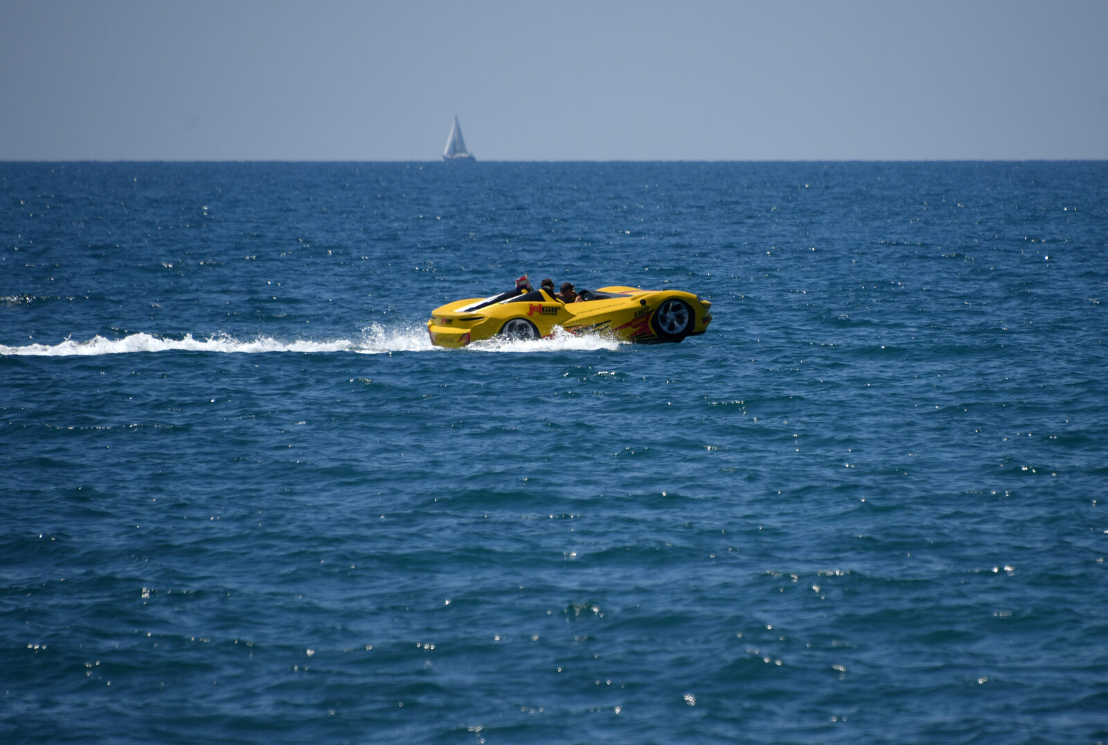 Poreč: Jet-Car, nova jurilica s jet-ski motorom, od sada je u ponudi turistima