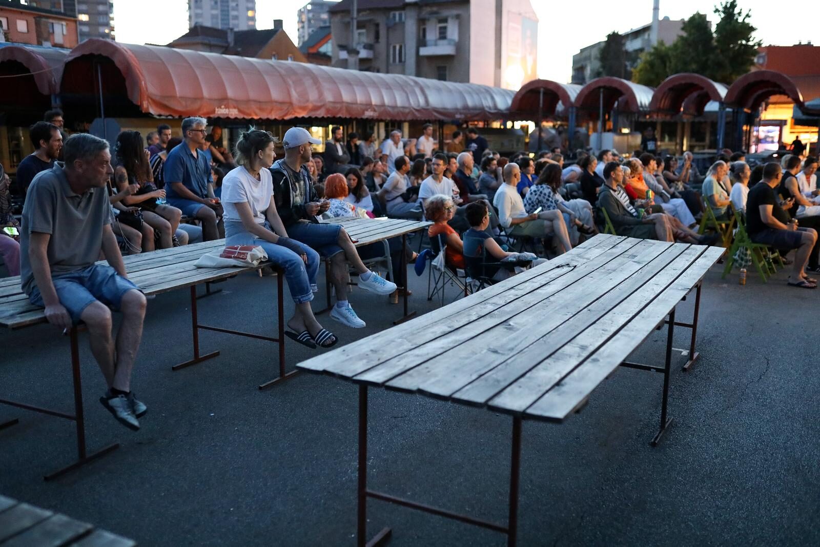 Zagreb: Trešnjevačka tržnica pretvorena je u besplatno ljetno kino