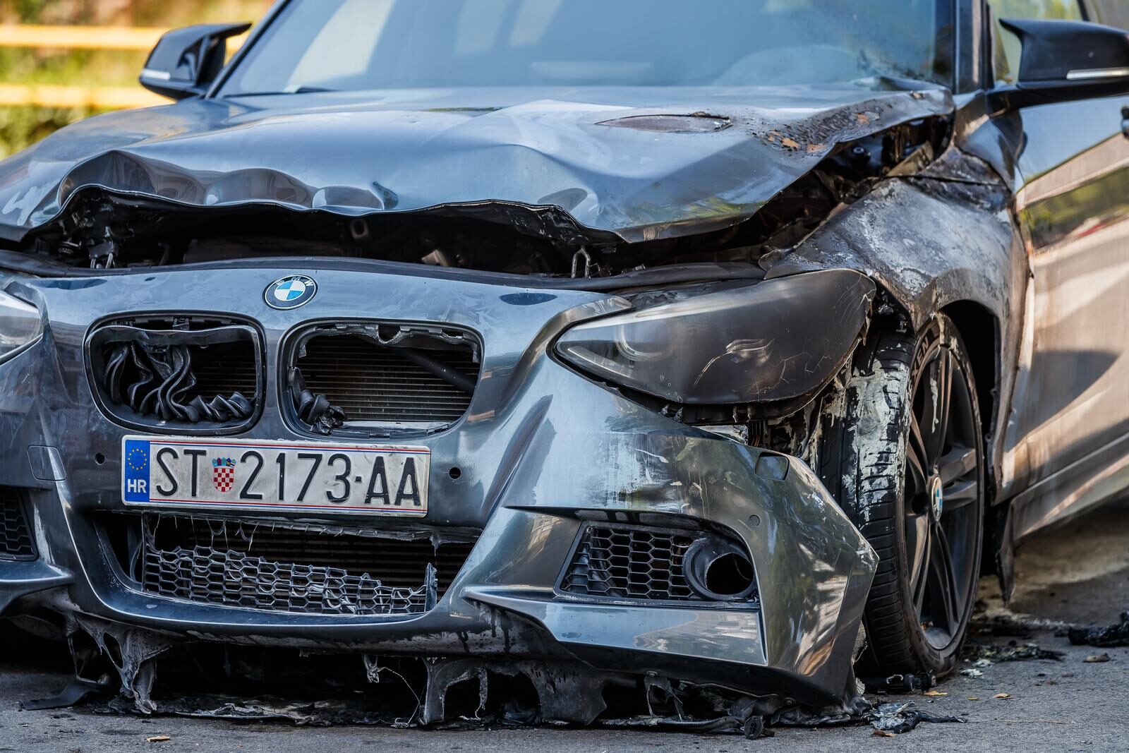 Split: Noćas je izbio požar na parkiranom automobilu