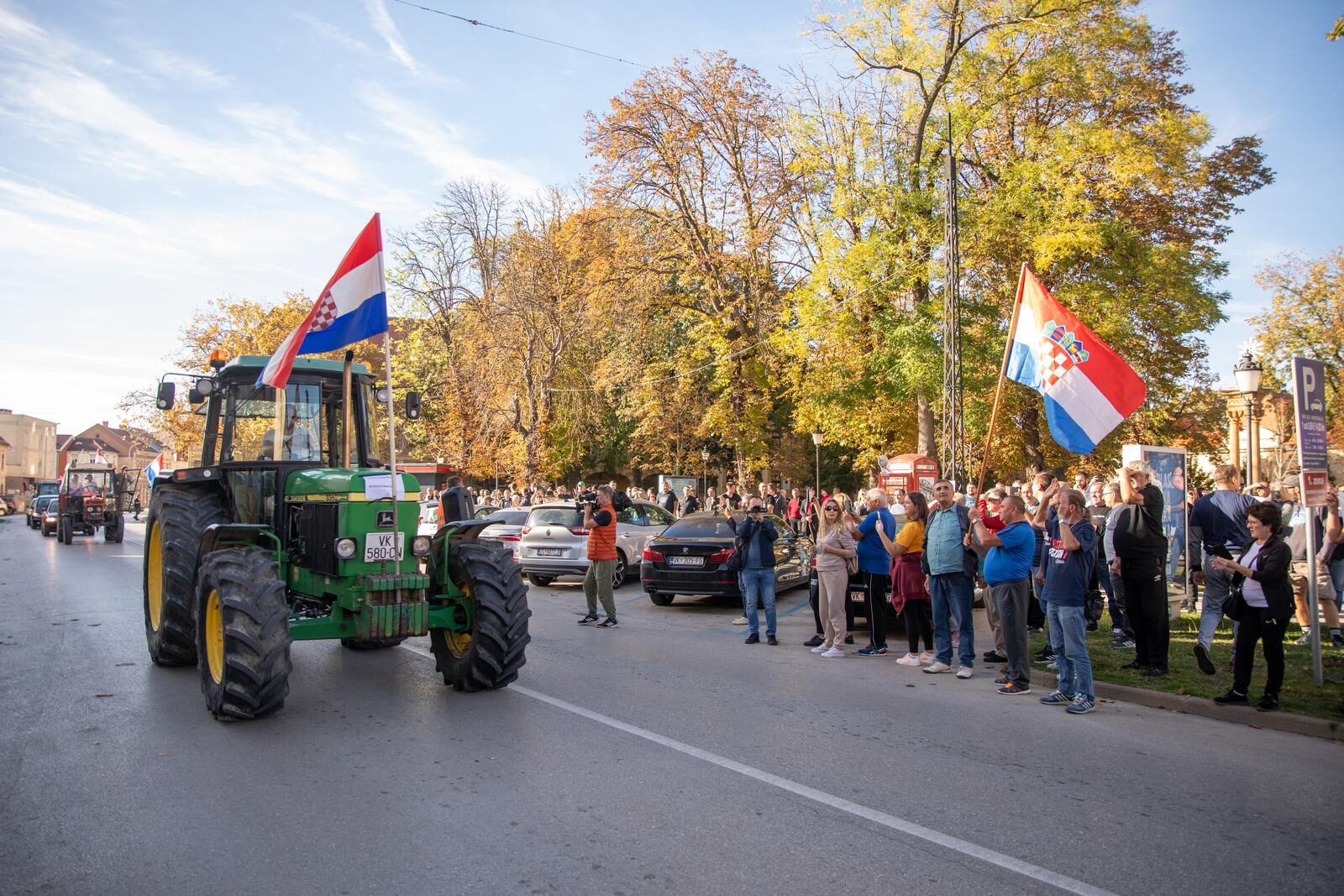 Prosvjed svinjogojaca u Vinkovcima zbog afričke svinjske kuge