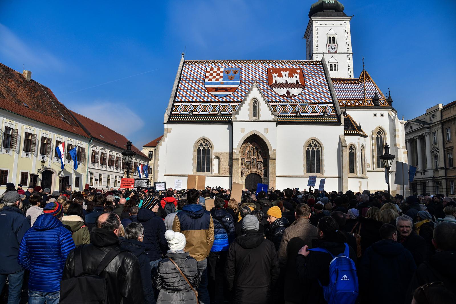 Prosvjed Hrvatskog novinarskog društva protiv tzv. Zakona opasnih namjera