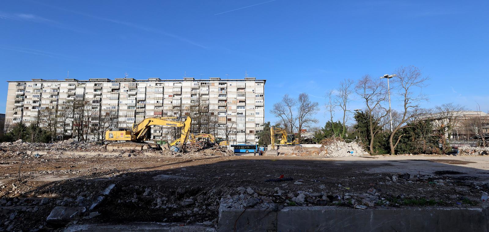 Zagreb: Konačno srušena stara zgrada u Paromlinskoj