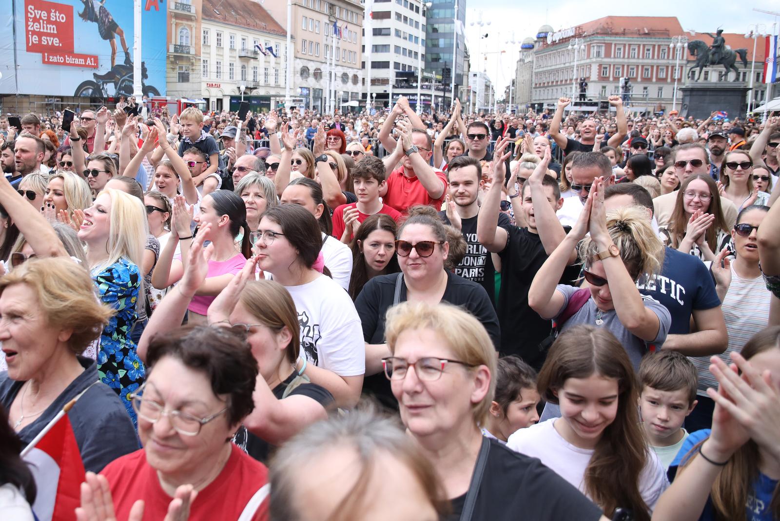 Zagreb: Trg je spreman za doček Babay Lasagne