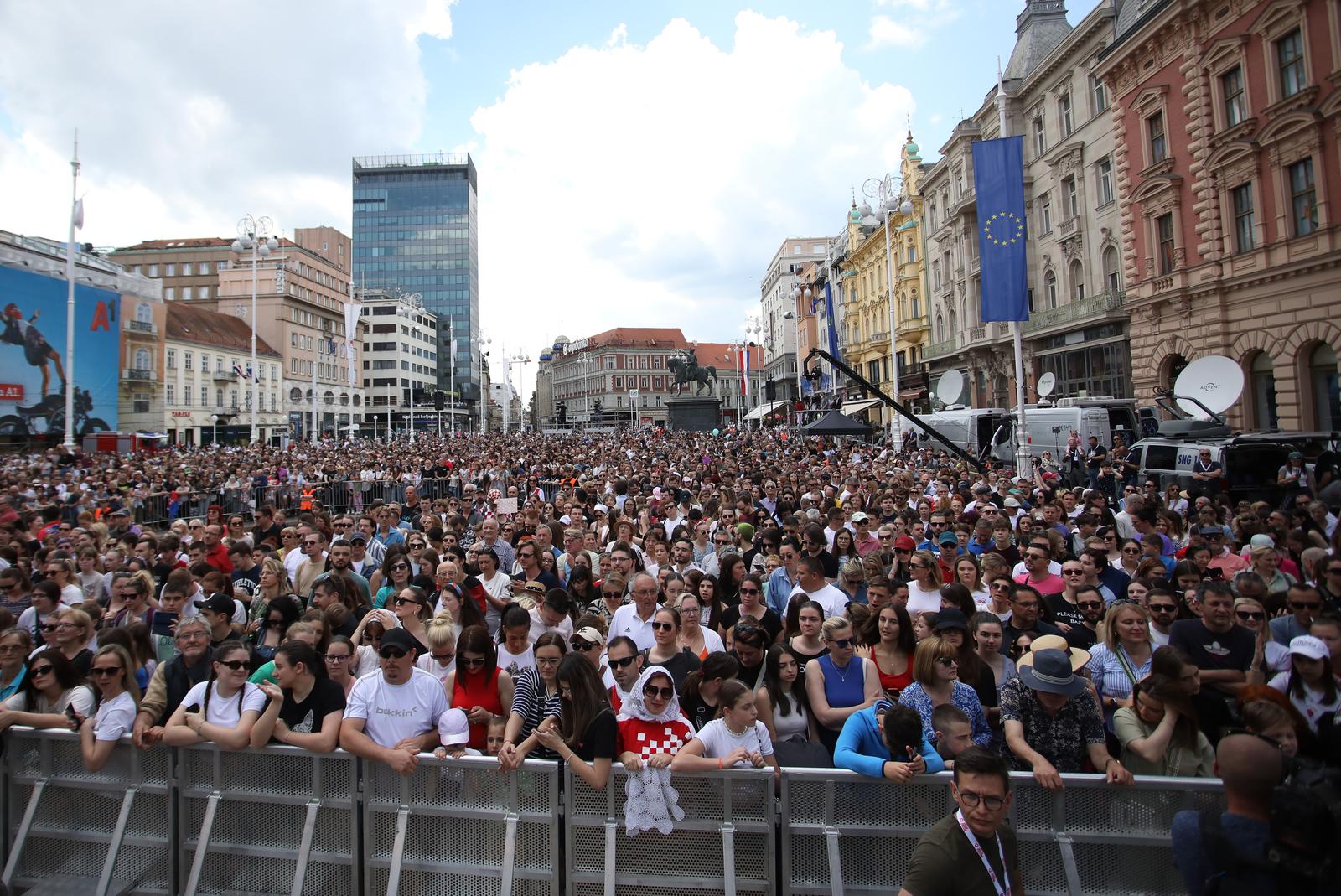 Zagreb: Trg je spreman za doček Babay Lasagne