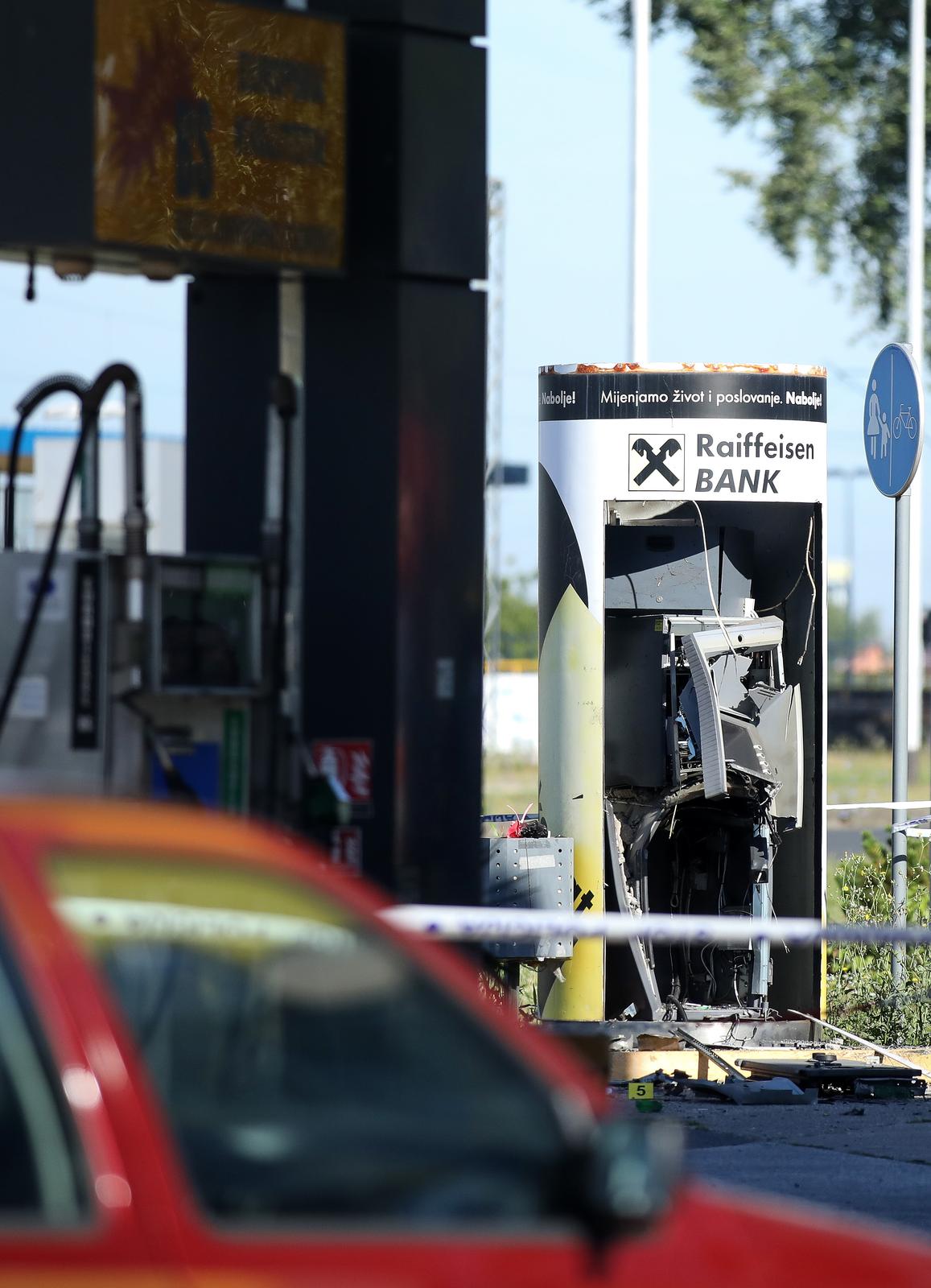 Zagreb: Raznesen bankomat pokraj benzinske postaje