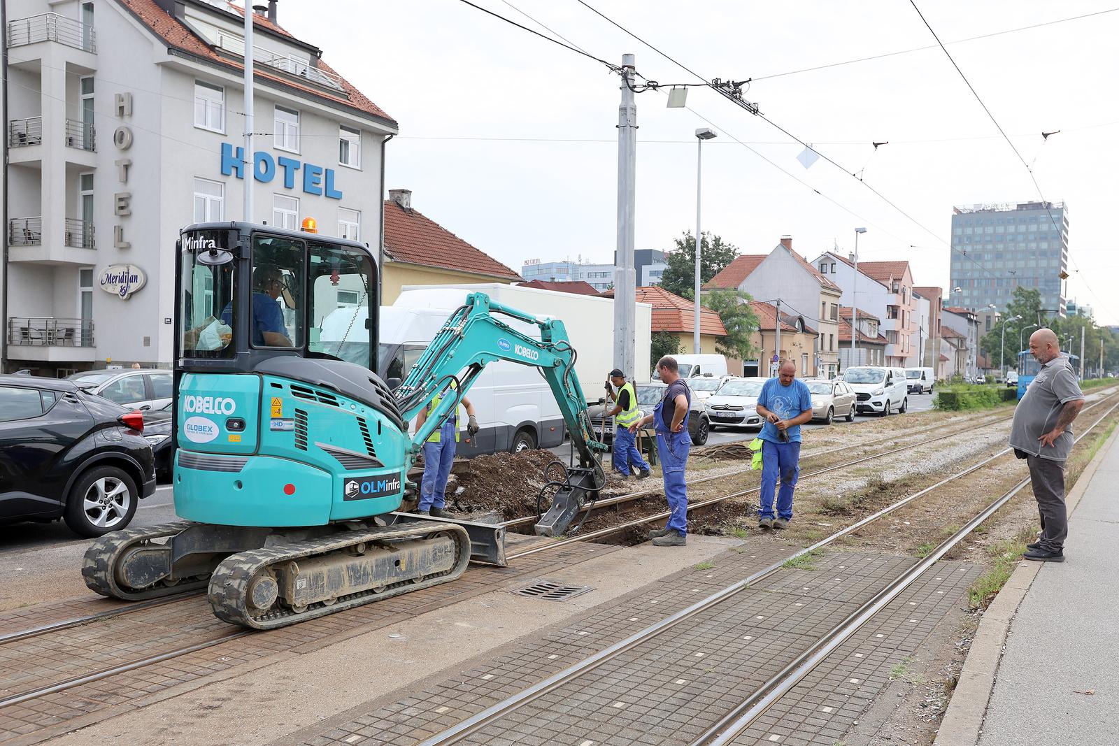 Zagreb: Počeli radovi na križanju Držićeve i Vukovarske, promet se odvija otežano