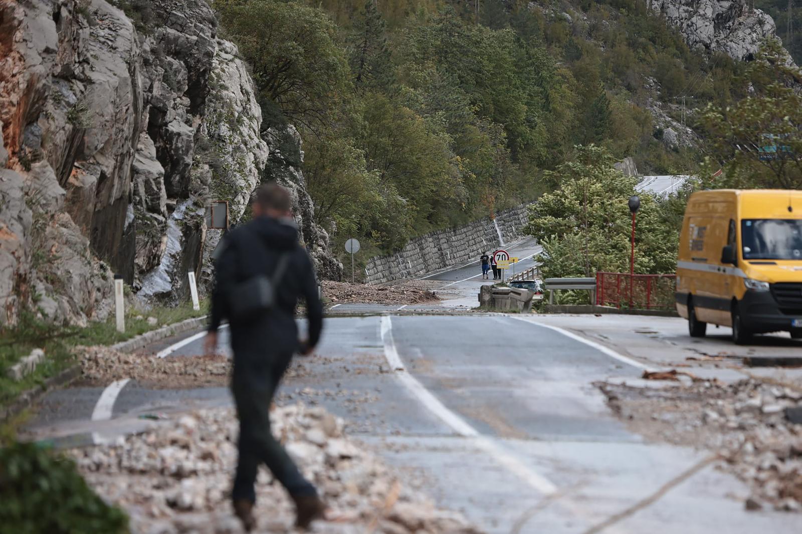 Dramatična situacija kod Jablanice, bujica odnijela ceste, prugu, mostove