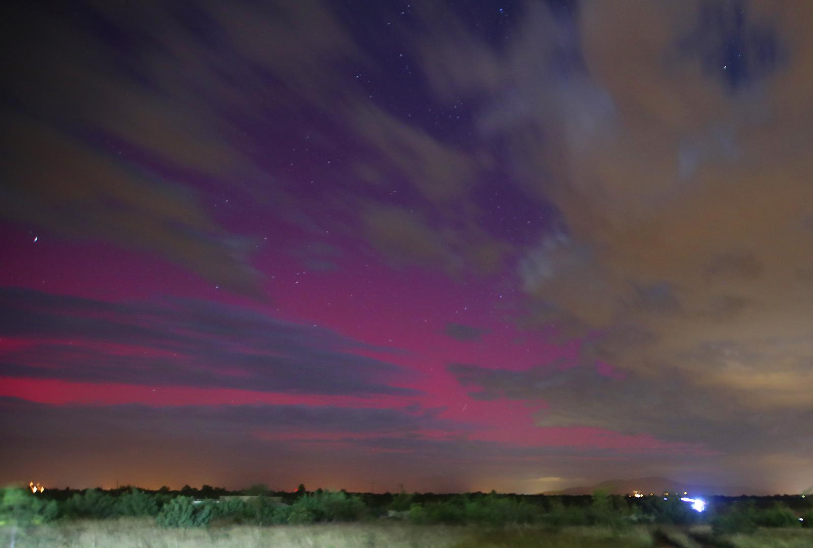 Solarna oluja kategorije G4, aurora borealis, vidljiva je iz Šibenika